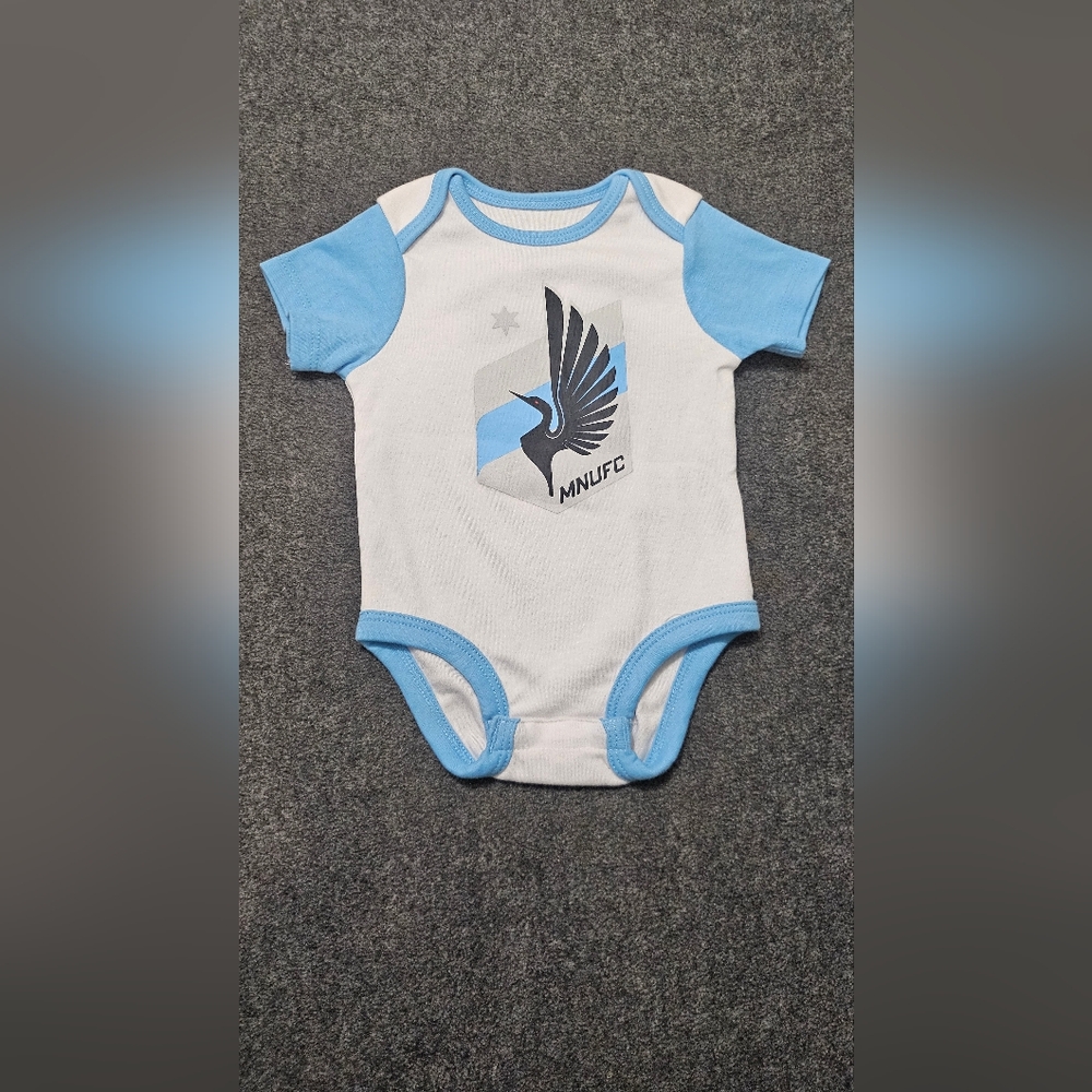 Minnesota United FC baby bodysuit, size 0-3M. Unisex